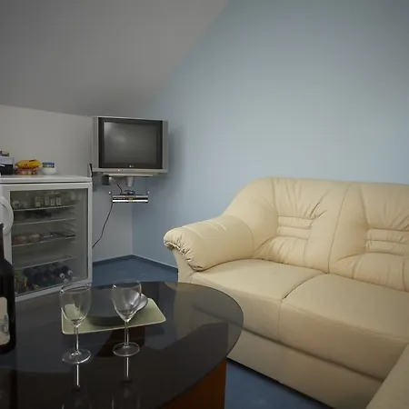 Konopiste Guest house Benesov (Central Bohemian)