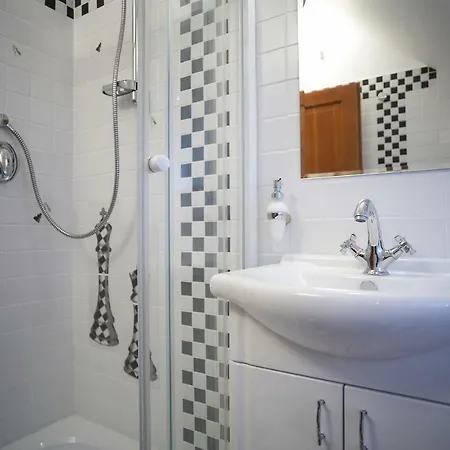 Konopiste Guest house
